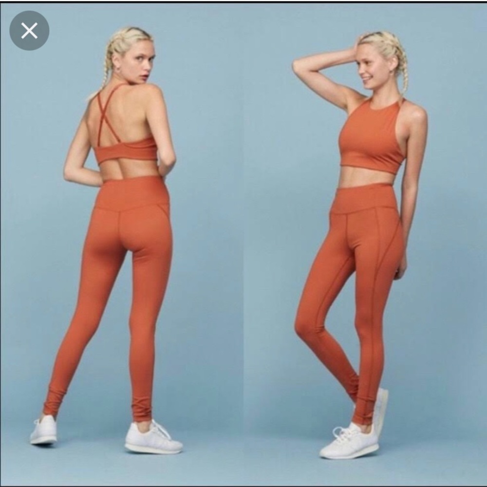 Girlfriend collective RARE  peach apricot color 3/4th